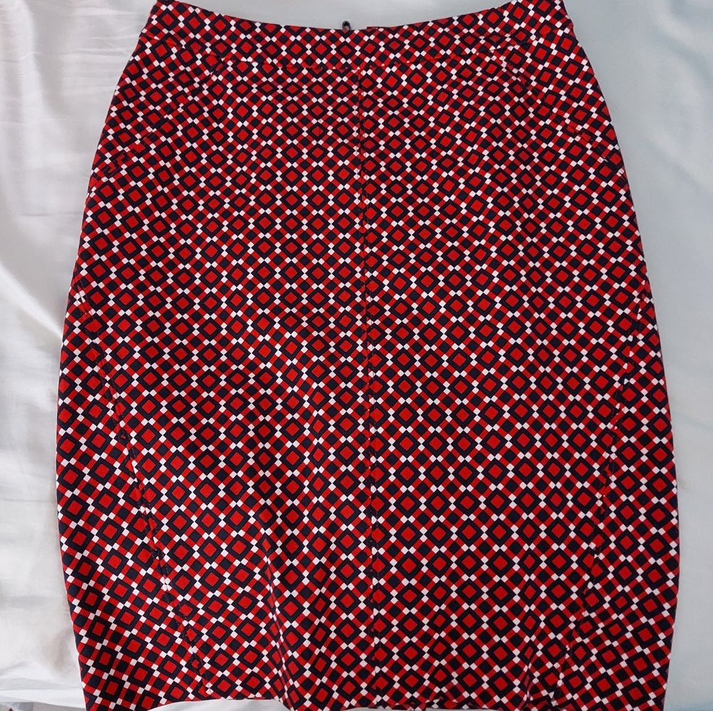 NWT Ann Taylor Red Blue White Printed Pencil Skirt, Zippered Skirt, Business